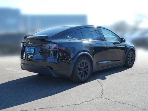 2023 Tesla Model X Standard Range