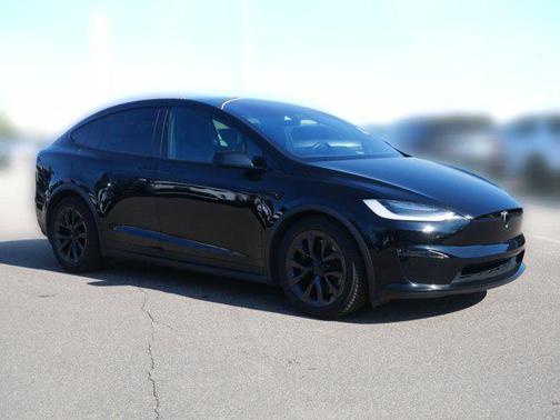 2023 Tesla Model X Standard Range