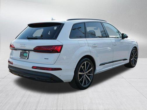 2024 Audi Q7 55 Prestige