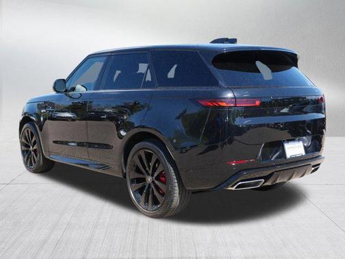 Santorini Black Metallic 2025 Land Rover Range Rover Sport SE