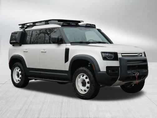 2024 Land Rover Defender 110 P300