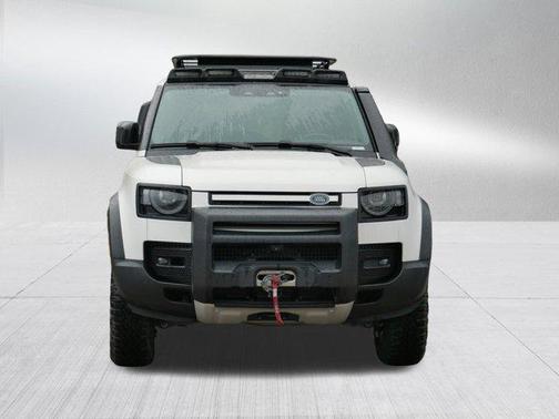 2024 Land Rover Defender 110 P300