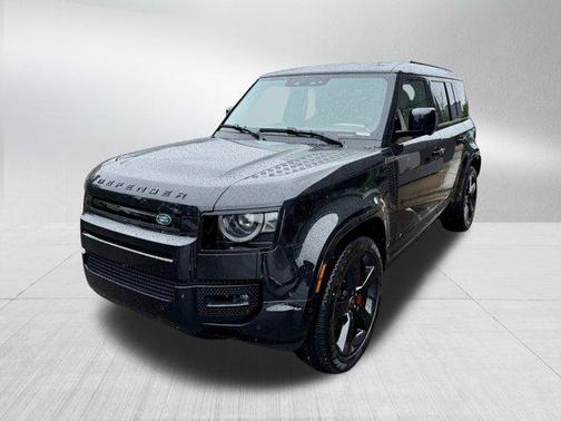 2025 Land Rover Defender 110 P400 X