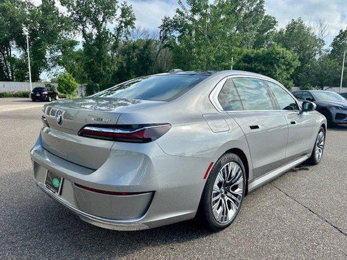 2024 BMW i7 xDrive60