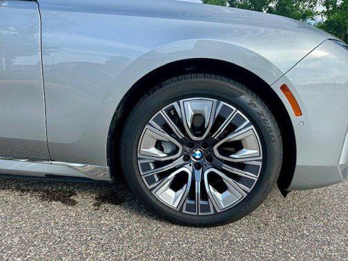 2024 BMW i7 xDrive60