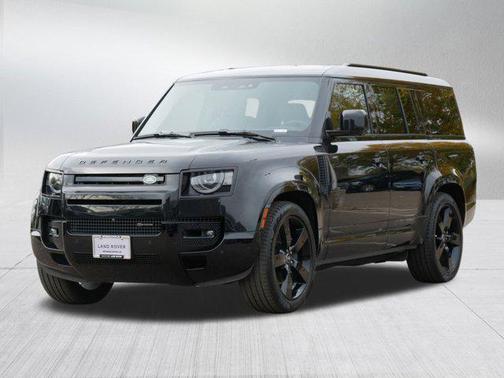 2023 Land Rover Defender 130 X-Dynamic SE