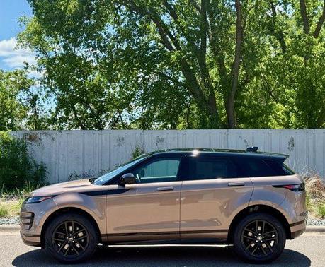 2026 Land Rover Range Rover Evoque Dynamic SE