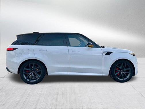 2024 Land Rover Range Rover Sport SE