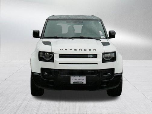 2023 Land Rover Defender 130 X-Dynamic SE