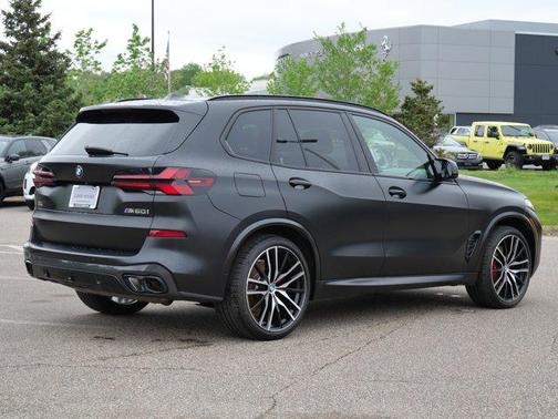 Alpine White 2024 BMW X5 M60i