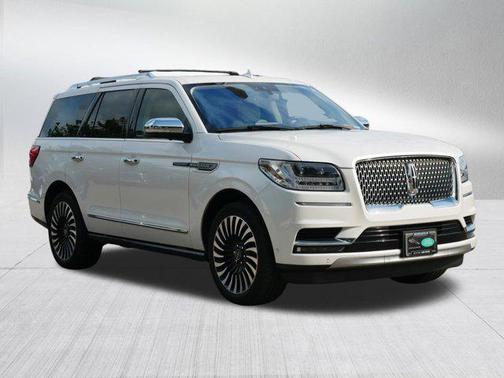 2019 Lincoln Navigator Black Label