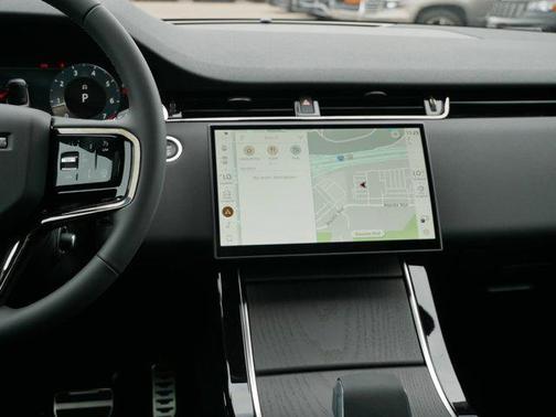 2025 Land Rover Range Rover Evoque Dynamic SE