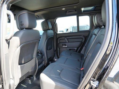 Santorini Black Metallic 2026 Land Rover Defender P300 S