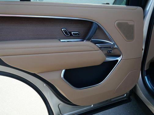 Batumi Gold Premium Metallic 2026 Land Rover Range Rover P530 SE 7 Seat