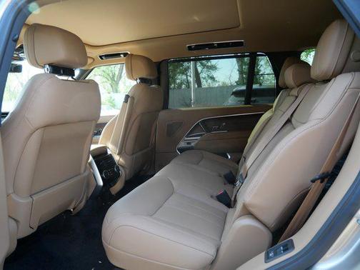 Batumi Gold Premium Metallic 2026 Land Rover Range Rover P530 SE 7 Seat