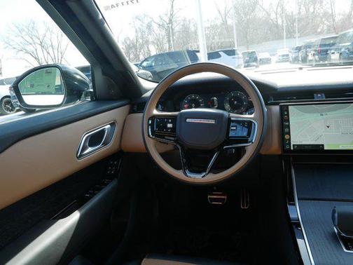2025 Land Rover Range Rover 3.0L V6 Supercharged HSE