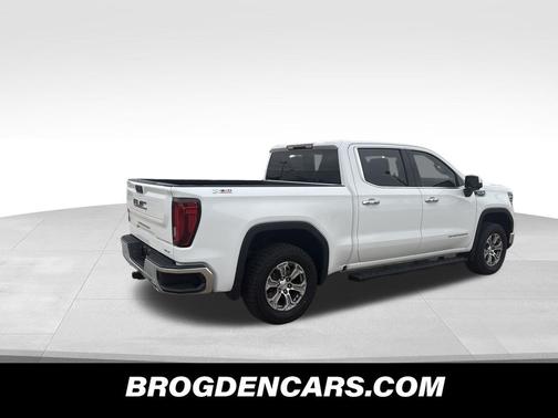 2022 GMC Sierra 1500 SLT