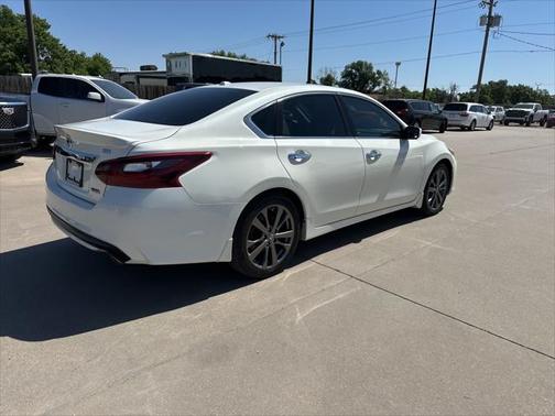 2018 Nissan Altima 2.5 SR
