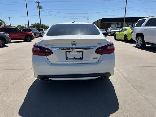 2018 Nissan Altima 2.5 SR