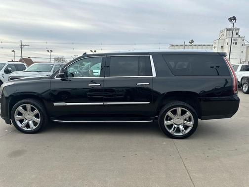 2020 Cadillac Escalade ESV Premium Luxury