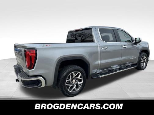 2023 GMC Sierra 1500 SLT
