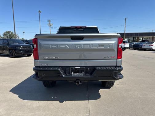 2024 Chevrolet Silverado 1500 ZR2