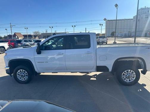 2023 Chevrolet Silverado 2500 LT
