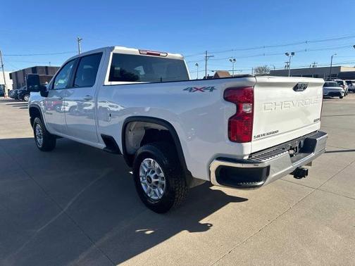 2023 Chevrolet Silverado 2500 LT
