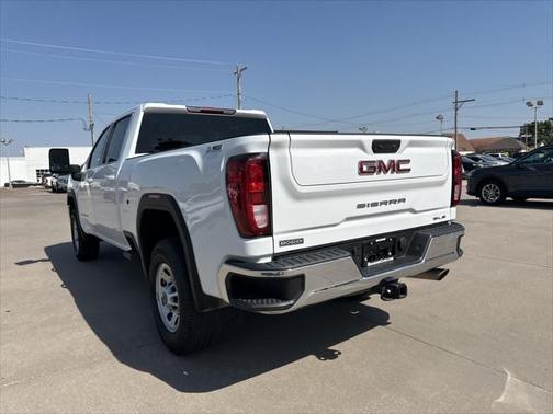 2022 GMC Sierra 2500 SLE