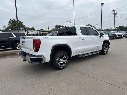 2020 GMC Sierra 1500 SLE