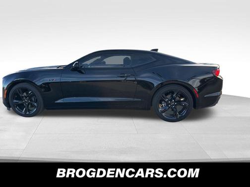 2020 Chevrolet Camaro RWD Coupe LT1