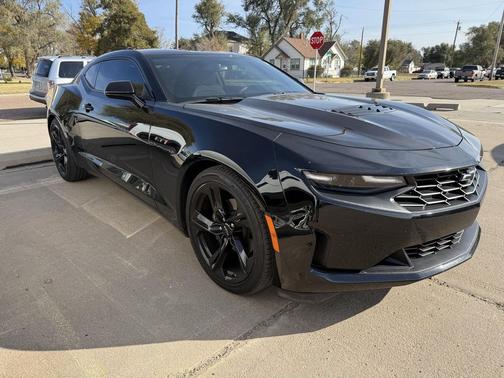 2020 Chevrolet Camaro RWD Coupe LT1