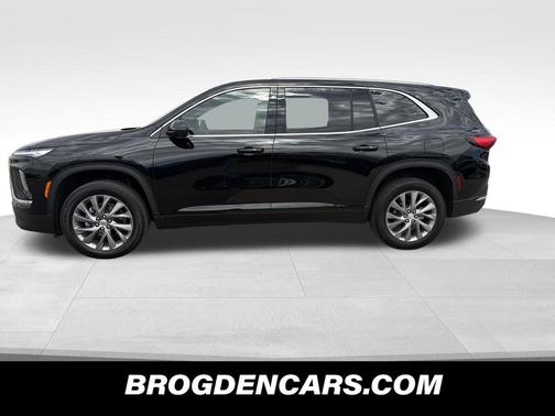 2025 Buick Enclave Preferred FWD