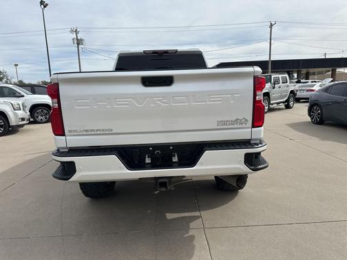 2022 Chevrolet Silverado 2500 High Country