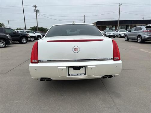 2010 Cadillac DTS Premium Collection
