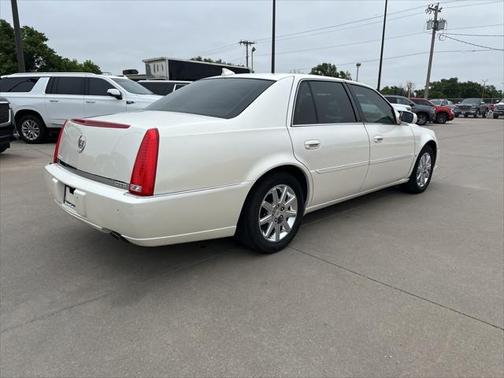 2010 Cadillac DTS Premium Collection
