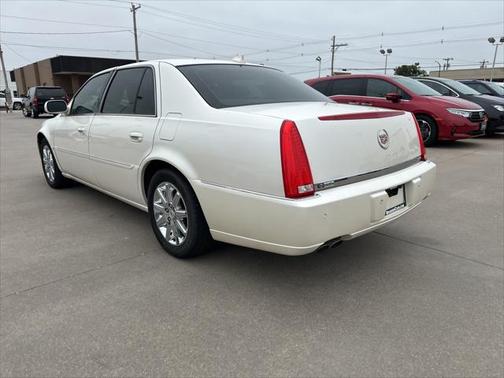 2010 Cadillac DTS Premium Collection
