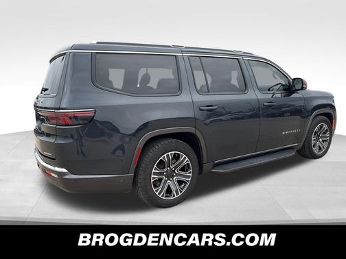 2022 Jeep Wagoneer Series III 4x4