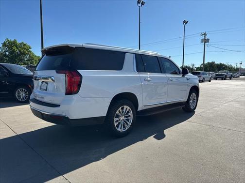 2021 GMC Yukon XL SLT