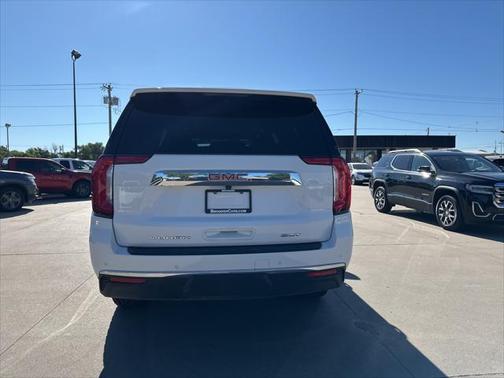 2021 GMC Yukon XL SLT