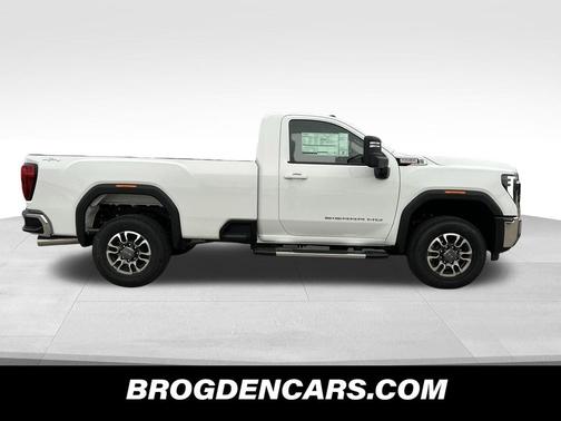 2026 GMC Sierra 3500 SLE