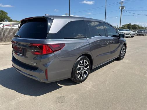 2025 Honda Odyssey Elite