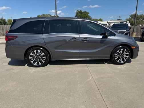2025 Honda Odyssey Elite