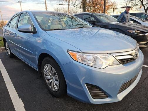 2014 Toyota Camry LE