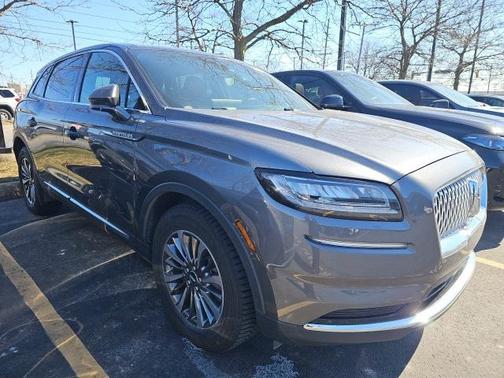 2022 Lincoln Nautilus Reserve