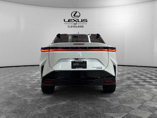 2024 Lexus RZ 450e Premium
