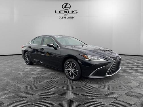 2022 Lexus ES 350 Base