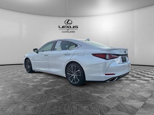 2024 Lexus ES 350 Base