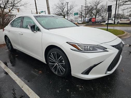 2024 Lexus ES 350 Base