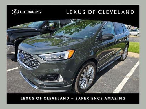 FORGED GREEN 2022 Ford Edge Titanium